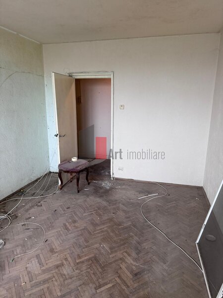 Piata Progresu, vanzare apartament 3 camere.